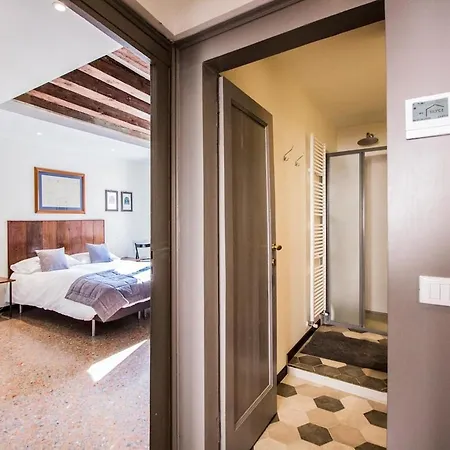 Accademia Design Apartment, Dorsoduro Apartment Venedig